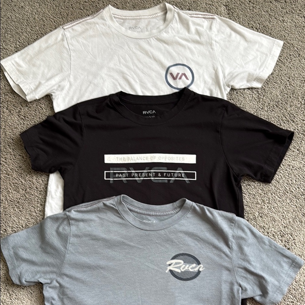 RVCA boys T-Shirts (3) - boys large